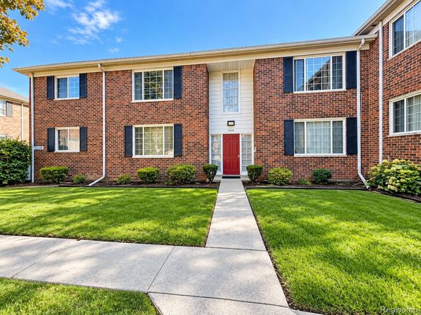 25308 Shiawassee Cir