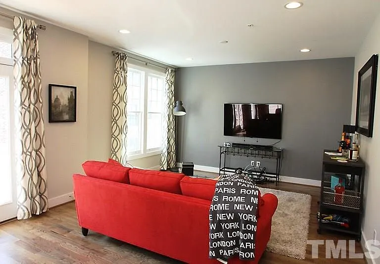 505-102 John Haywood Way — Photo 5