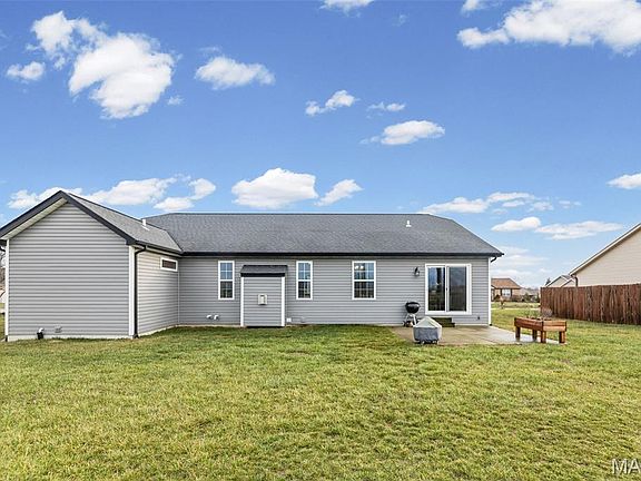 5th image of 432 Mockingbird Ln