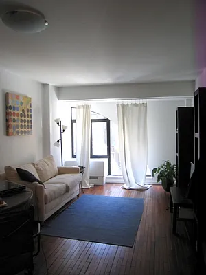Rented by Citi Habitats | media 30