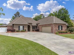 10063 Garden Oaks Ave, Denham Springs, LA 70706
