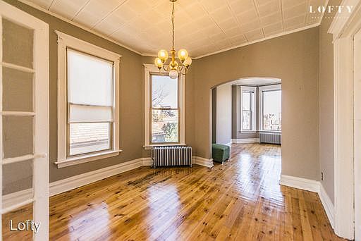 2nd image of 2339 W Grenshaw St