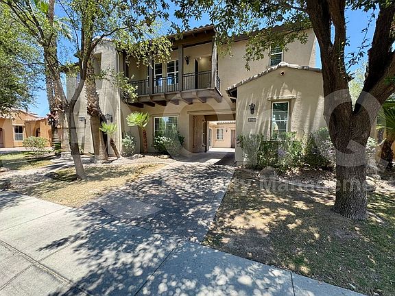 3rd image of 4371 S Pecan Dr