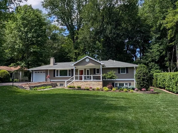 8324 The Midway, Annandale, VA 22003