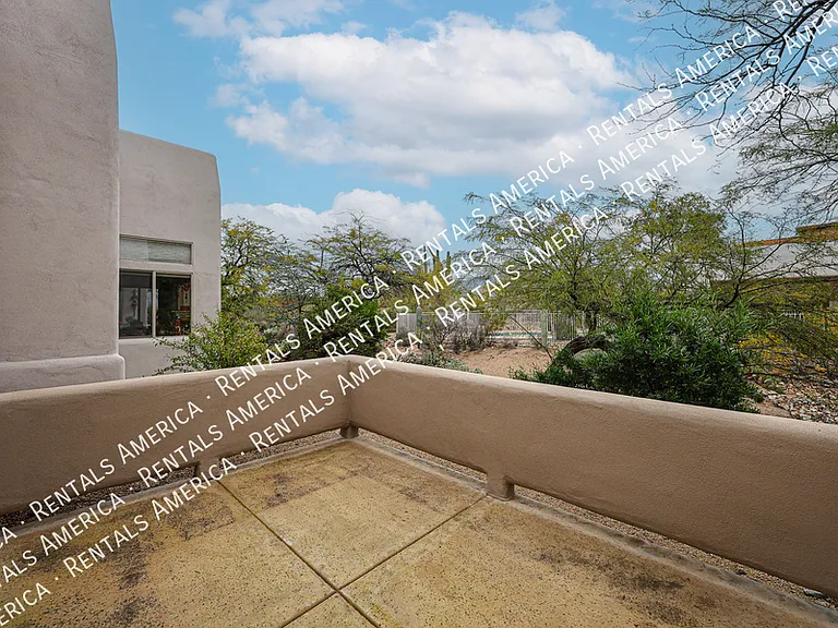 7402 E Hum Rd #16 — Photo 50