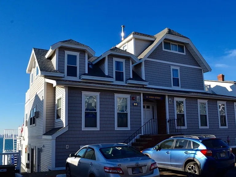 93 Sherman Ave #7 — Photo 2