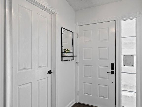 5th image of 205 Brier Circle
