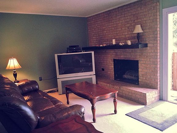 2nd image of 47 Holly Ave