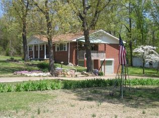 28 N Summit Ridge Dr, Williford, AR 72482