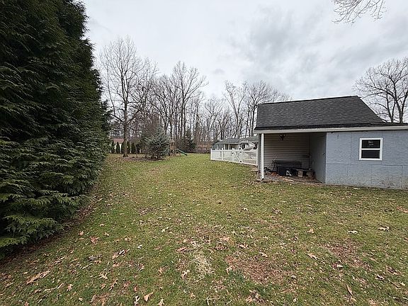 5th image of 378 Airport Rd