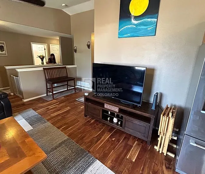 1574 S Growers Dr — Photo 5