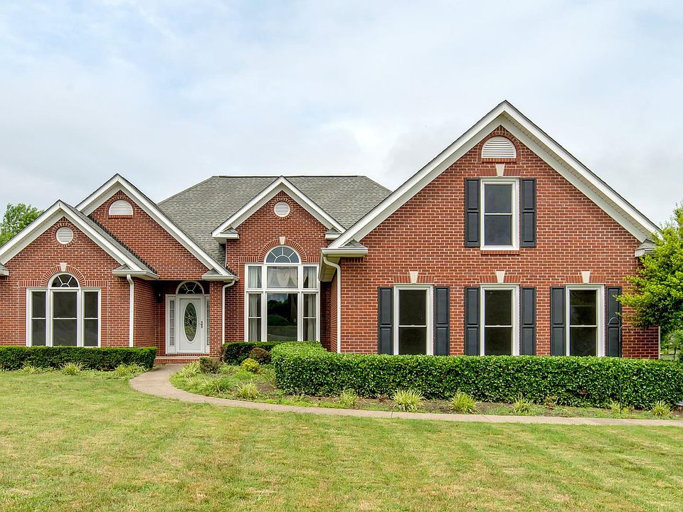 1st image of 2851 Carriage Way