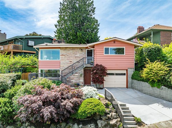 2537 Montavista Place W, Seattle, WA 98199