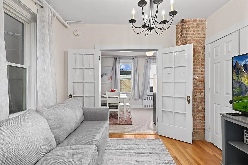 1 bed, 650 sqft, $2,200 — Photo 3