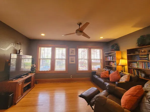 6334 Southwood Ave APT 1, Saint Louis, MO 63105
