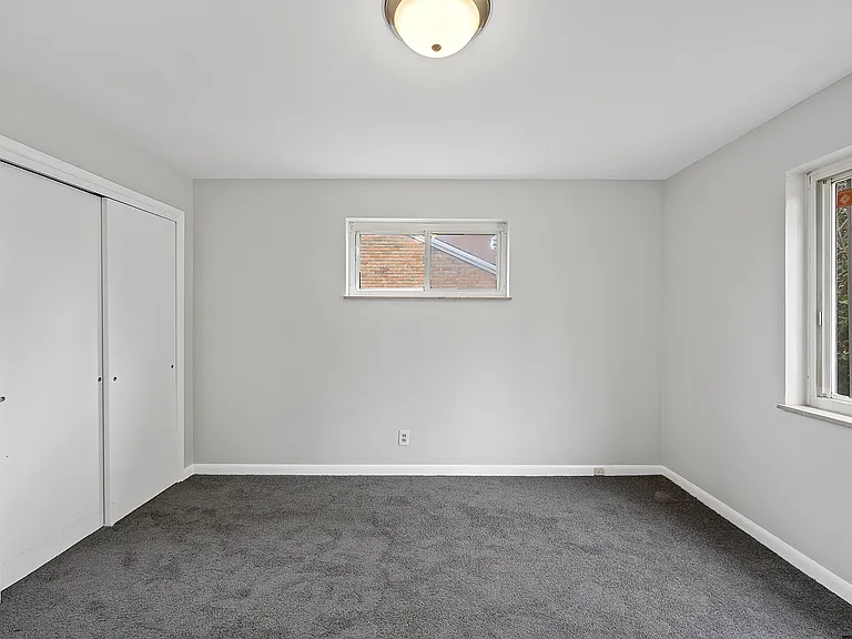 1723 Tuxworth Ave — Photo 15