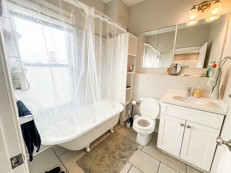 107 Columbia St #3 — Photo 17