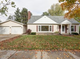 716 Lake View Dr, Wausau, WI 54403