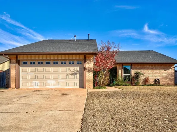 12404 Bannockburn Pl, Oklahoma City, OK 73142