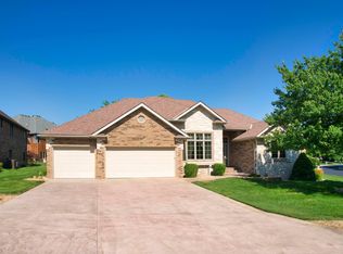 1263 N Yarberry Ct, Springfield, MO 65802