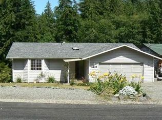 4215 Timberline Rd, Clinton, WA 98236