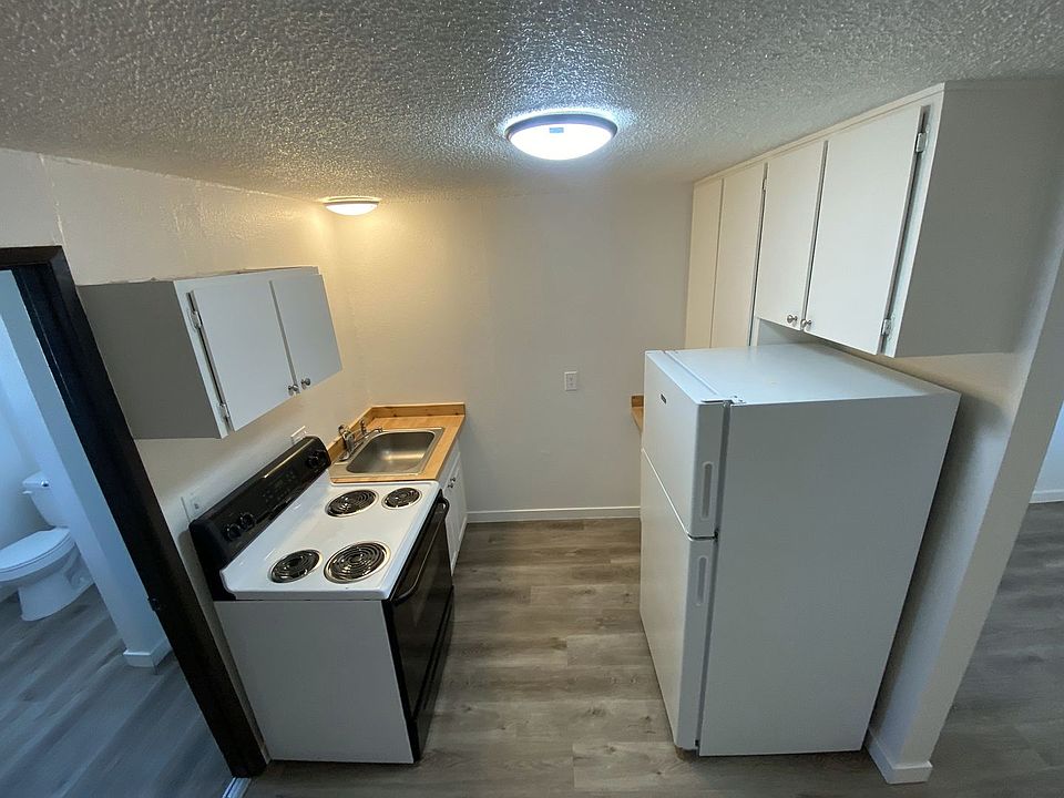 1st image of 1729 Park Ave NE #1745