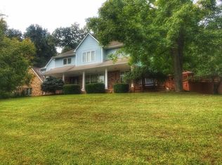 103 Premiere St, Huntington, WV 25704