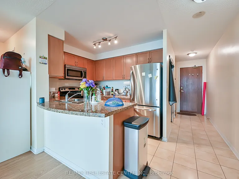 4900 Glen Erin Dr #1611 — Photo 7