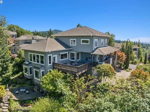 2323 NW Pinnacle Dr, Portland, OR 97229