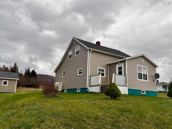1266 Back Rd, Inverness, NS B0E 2W0