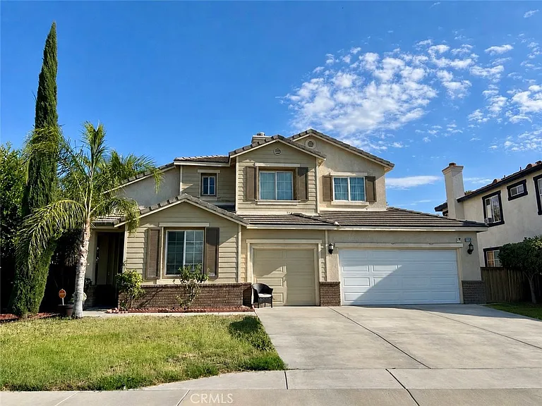 1148 Arrowhead Ave — Photo 1