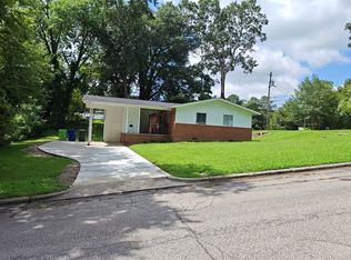 2400 Remington Rd, Raleigh, NC 27610