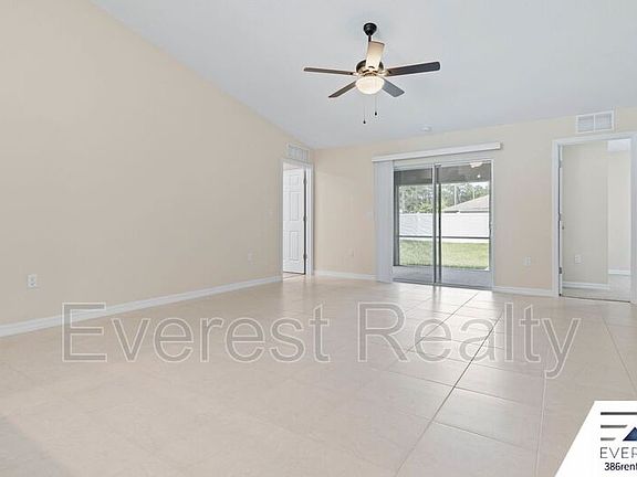 5th image of 11 Sea Beacon Pl