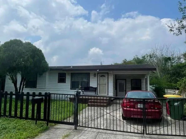 1734 Greenbriar Ave, Brownsville, TX 78520