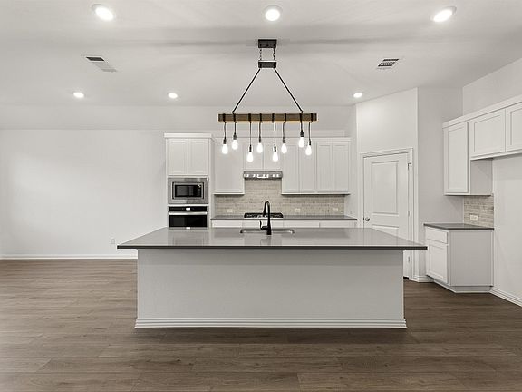 Brookshire at Legacy Hills - Mitchell Interior Image 2