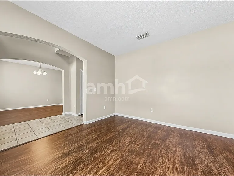 9243 Prosperity Lake Dr — Photo 7