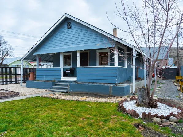 90 E Jefferson St, Huntington, OR 97907