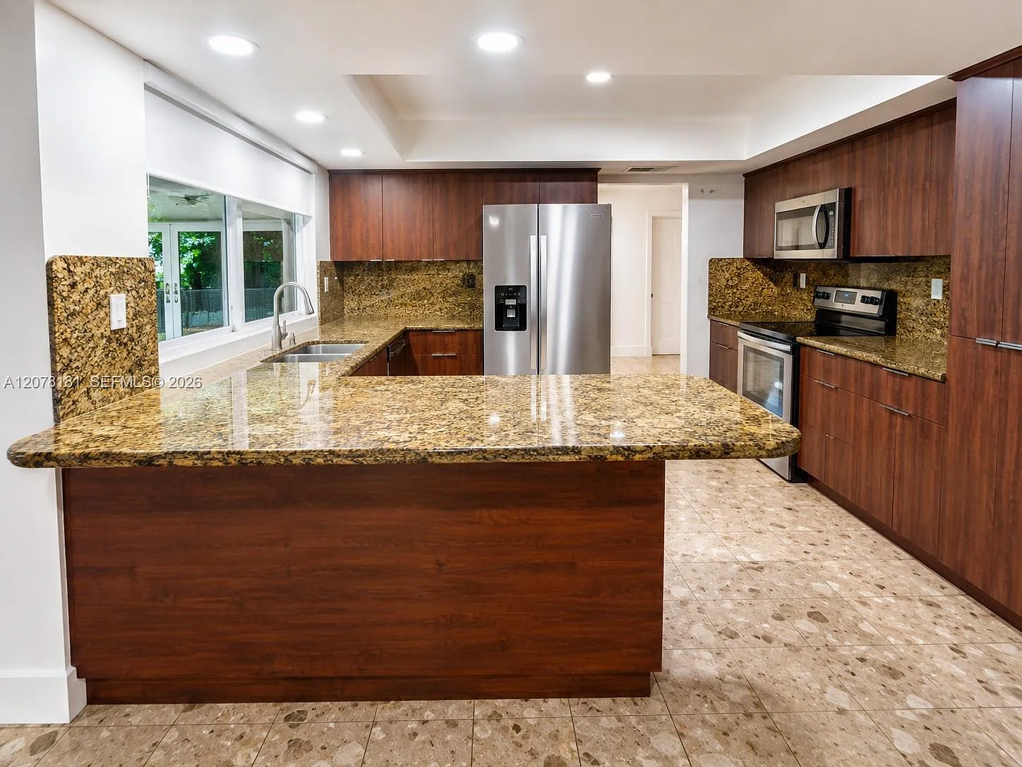 Miami Lakes Eagle Nest Se — Photo 3