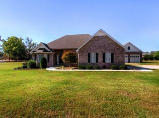 119 Riva Lake Rd, Winchester, TN 37398