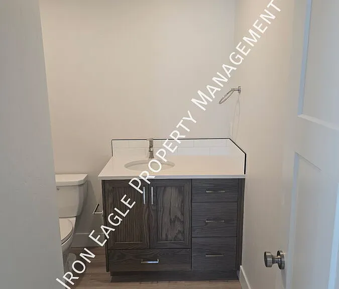 11 River Rock Dr #1 — Photo 9