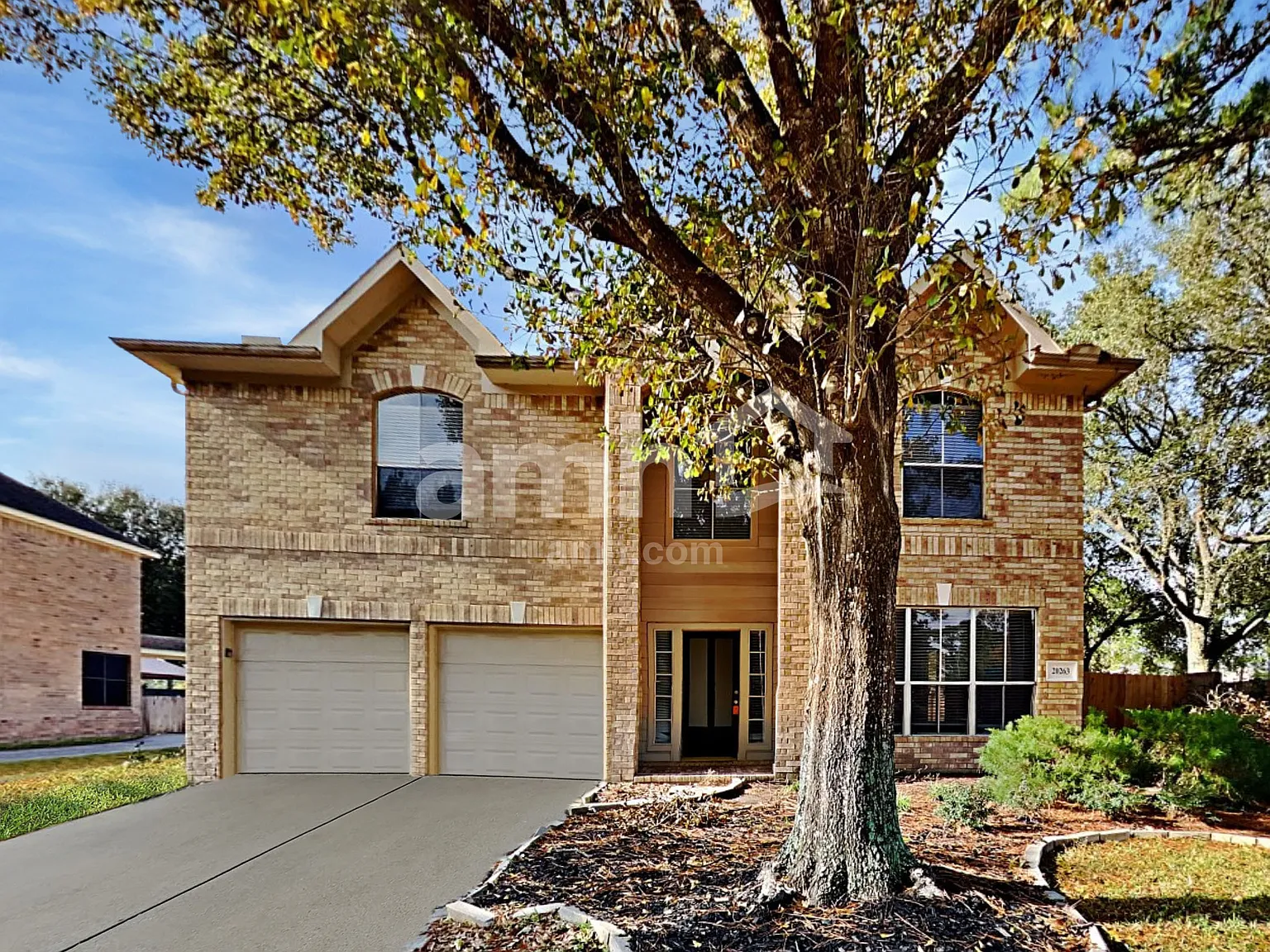 4 bed, 2.5 bath, 2706 sqft, $2,530 — Photo 1