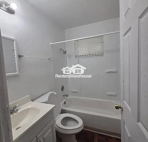 10732 Spring Garden Dr — Photo 6