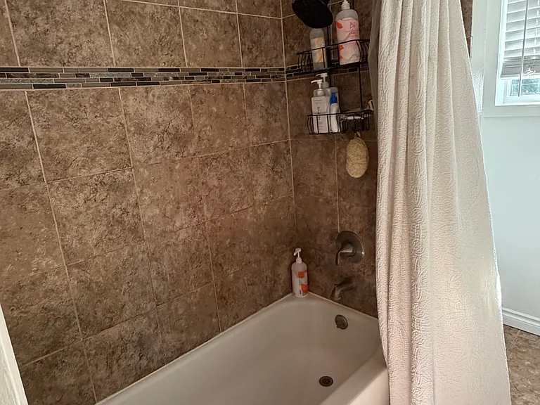 4710 NE 129th Ave — Photo 27