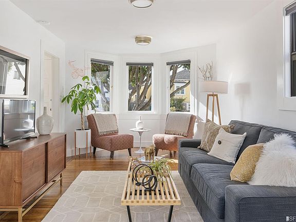 2nd image of 3045 Castro St