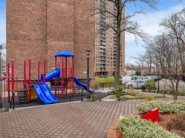 90-60 Union Tnpk image 23 of 33