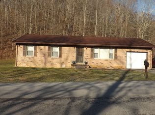 129 Wellington Dr, Middlesboro, KY 40965