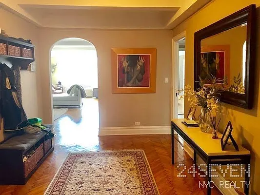 Rented by 24 7 NYC Realty Inc. | media 27