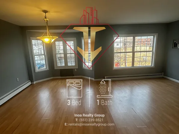 35 Fairview Avenue image 1 of 15