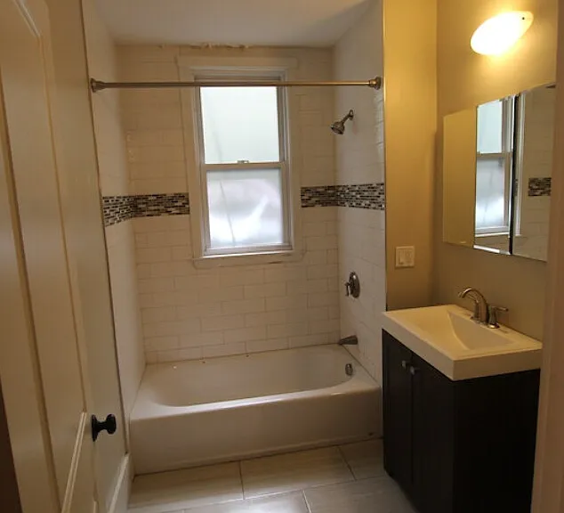 176 Princeton St #1B — Photo 1