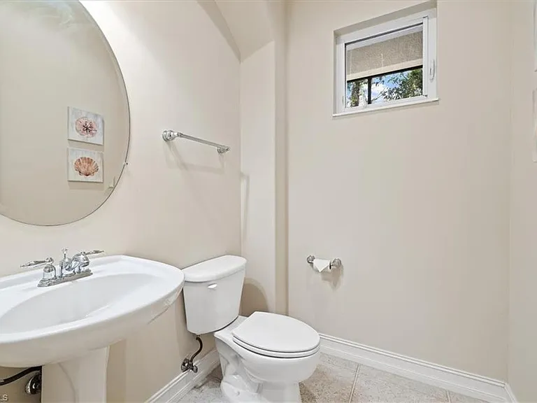 9094 Sahalee Ct — Photo 38